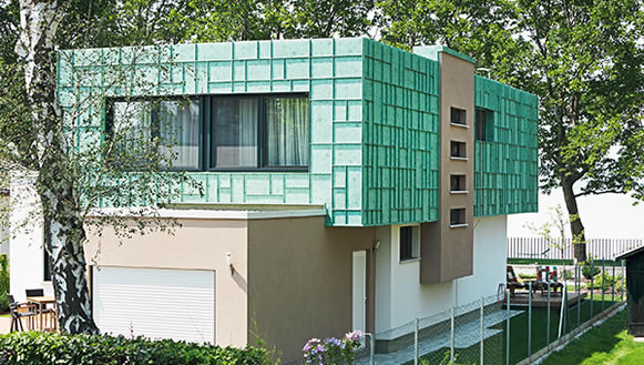 Kuća na jezeru Balaton s PREFALZ fasadom