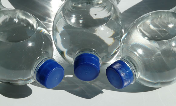 Saznajte što napraviti od plastičnih čepova