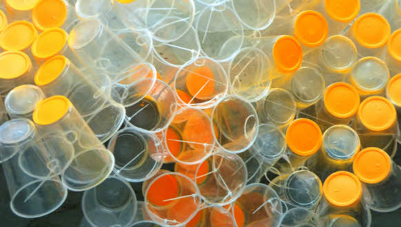 Izrada lustera od plastičnih čaša