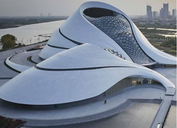 Kuća opere Harbin - povezivanje aluminijskih obloga i staklenih fasada