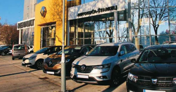 Autosalon Štarkelj - polaganje gres porculanskih pločica
