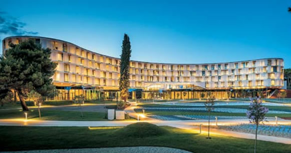 Mapei proizvodi u obiteljskom hotelu Amarin