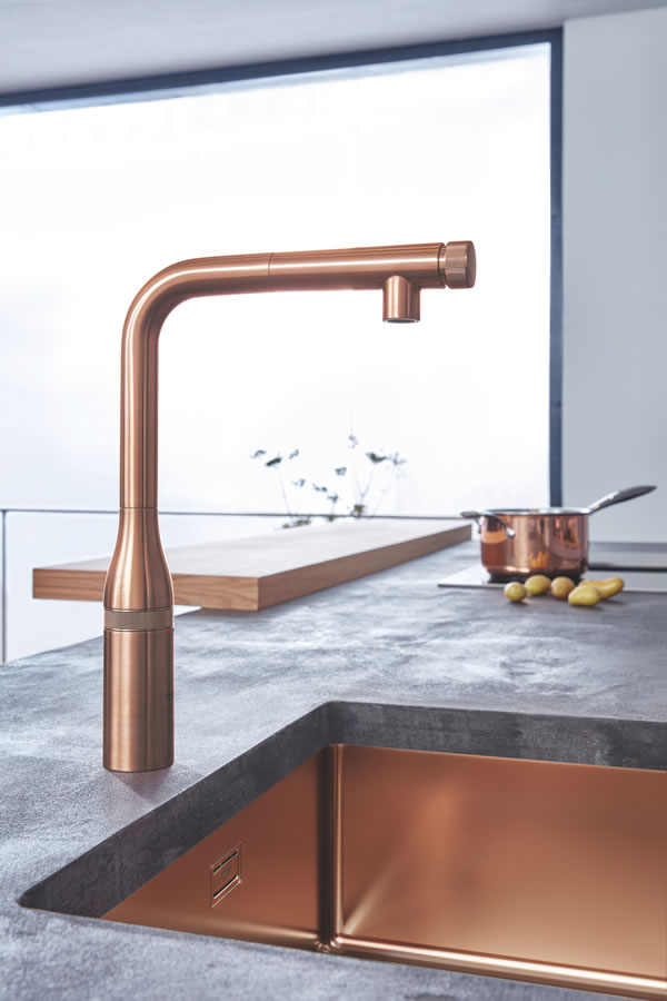 Usklađenost i funkcionalnost GROHE SmartControl i PVD sudopera