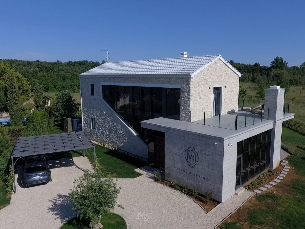 Osvježenje u Tondach asortimanu: Budite odvažni i odaberite bijelu boju crijepa!