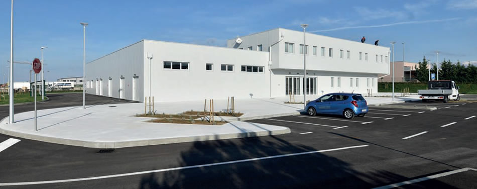 Centar za razvoj i edukaciju - svojstva epoksidnog podnog sustava Mapefloor System 32 i 33
