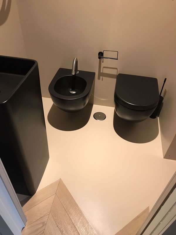 Kupaonica: dekorativni pod