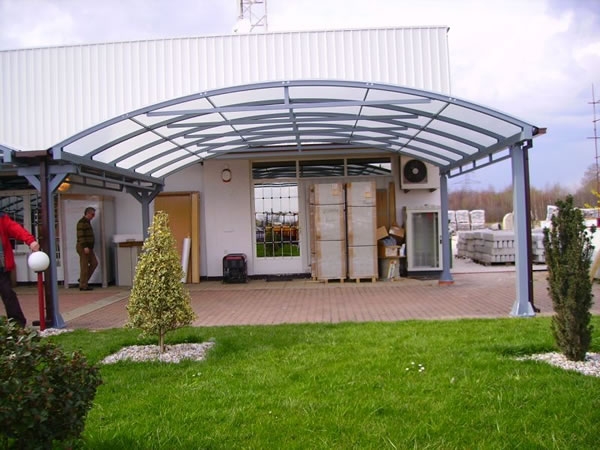 Nadstrešnica