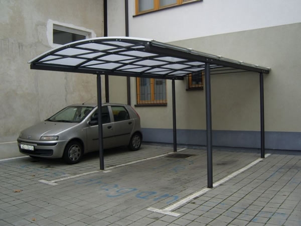 Nadstrešnica