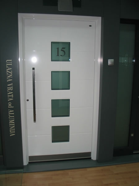 1230 AGT INOTHERM Aluminijska ulazna vrata