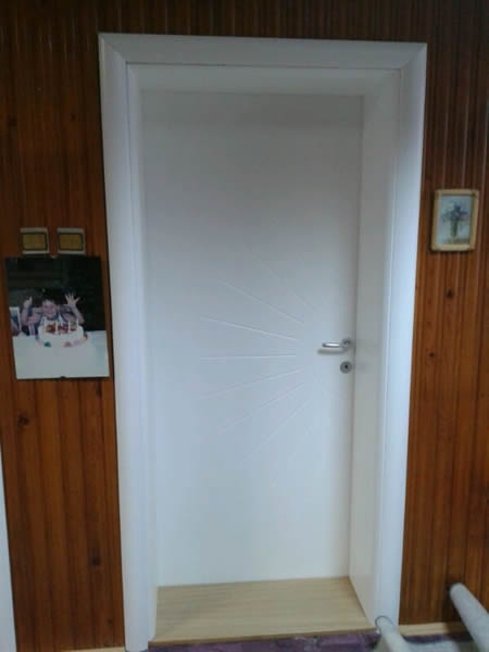 Bijela unutarnja vrata - pisana