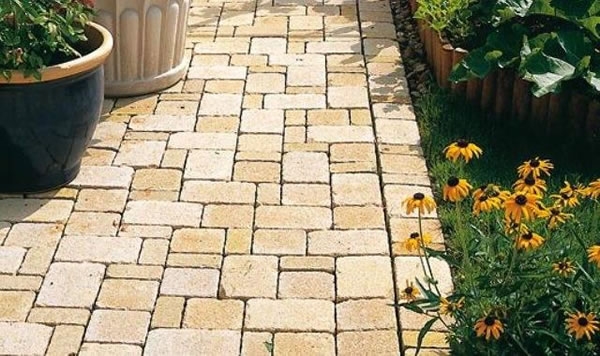 Betonski opločnici Semmelrock Castelletto