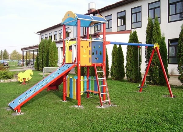 Dječje igralište MARIO TIP 8500
