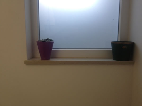 Mramorna prozorska klupčica 2
