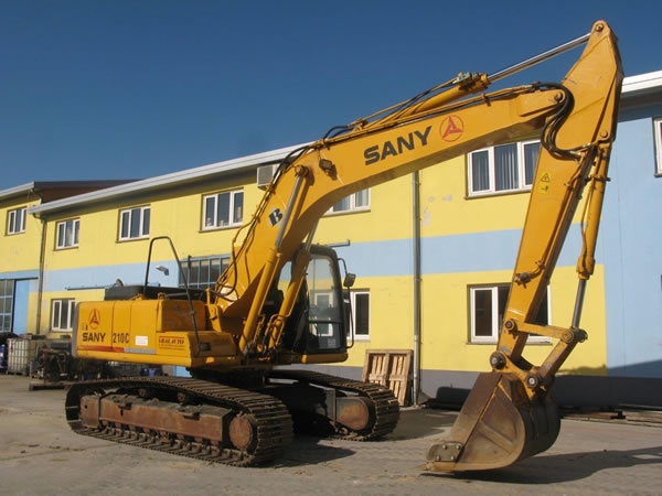 Rabljeni strojevi: Bager gusjeničar Sany 210C
