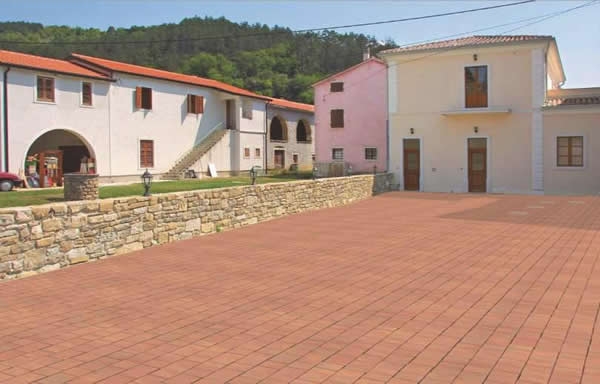 Betonski opločnik STREET LINE