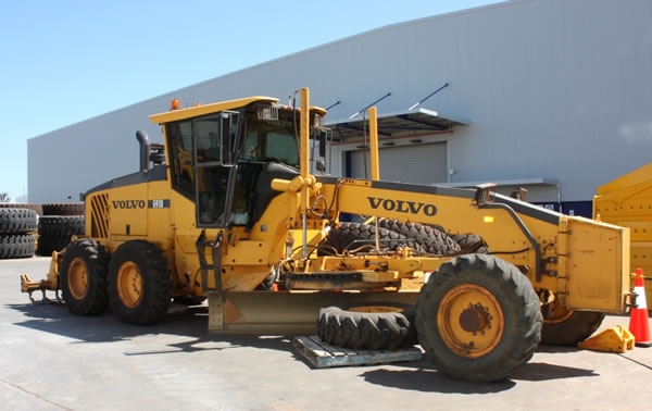 Rabljeni strojevi: Grejder Volvo G930