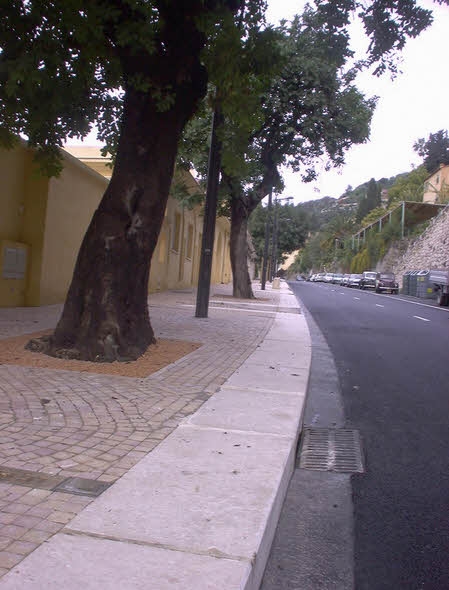 Kameni rubnjaci
