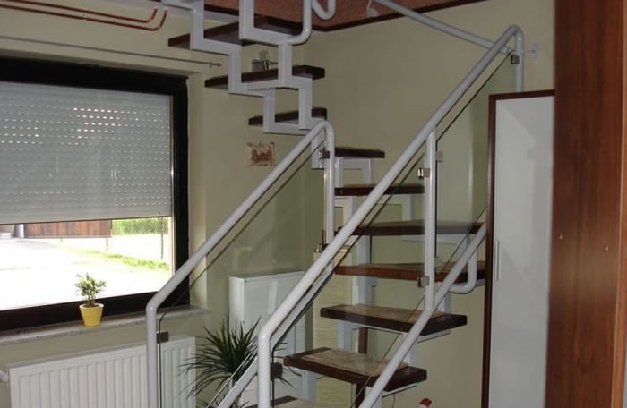 Unutrašnja polukružna stepeništa