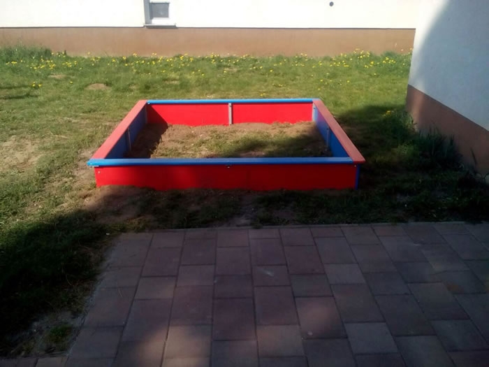 Pješčanik od HDPE ploča 200x200