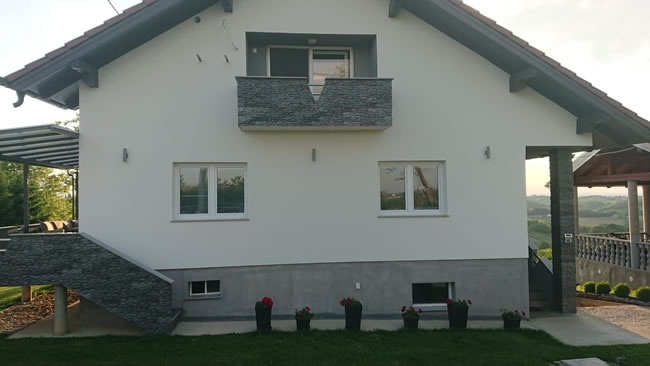 Dekorativni kamen KM Roginek antracit