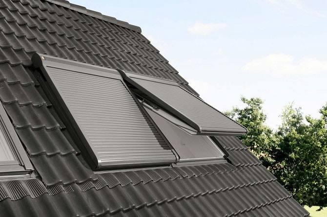 Električni krovni prozor VELUX INTEGRA® s dvostrukim ovjesom