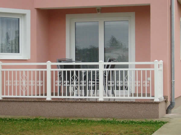 Balkonska aluminijska ograda 3