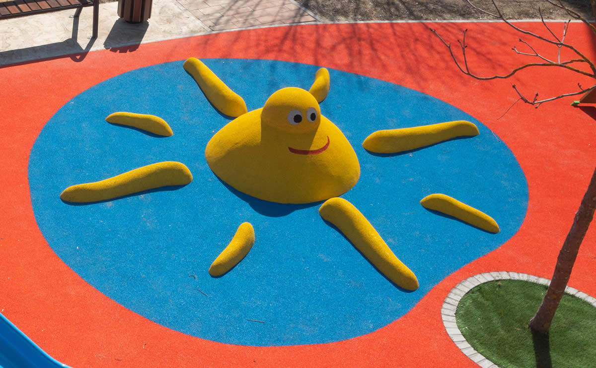 3D gumeno igralo „Sunce Žućko“