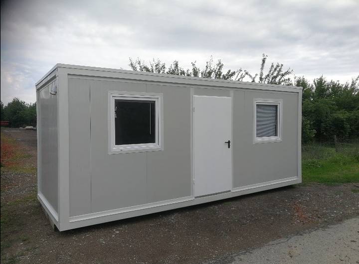 Kontejner Standart 8×2,4×2,6m