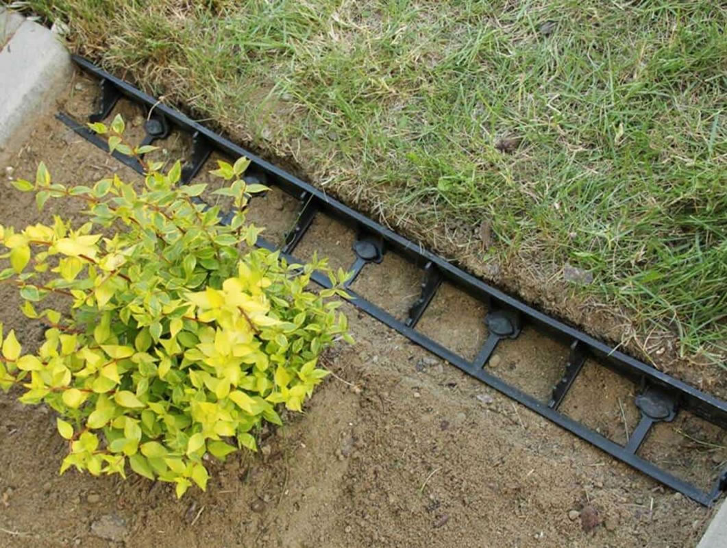 PVC rubnjak Guttagarden, dužine 1 m