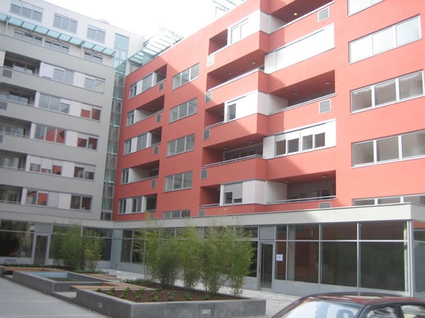 Nadstrešnice, aluminijske stijene, inox rukohvati