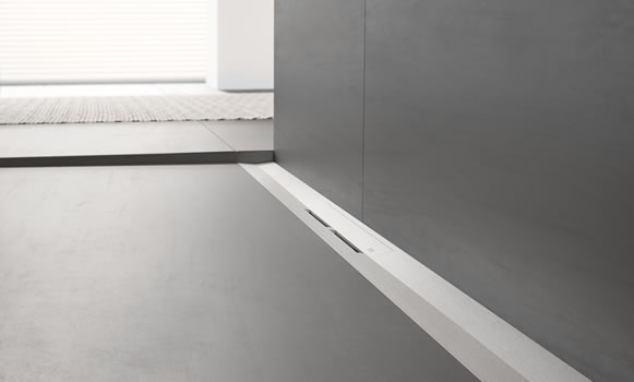 Tuš profil TECEdrainprofile - lijep, praktičan, tijesno spojen s nišom
