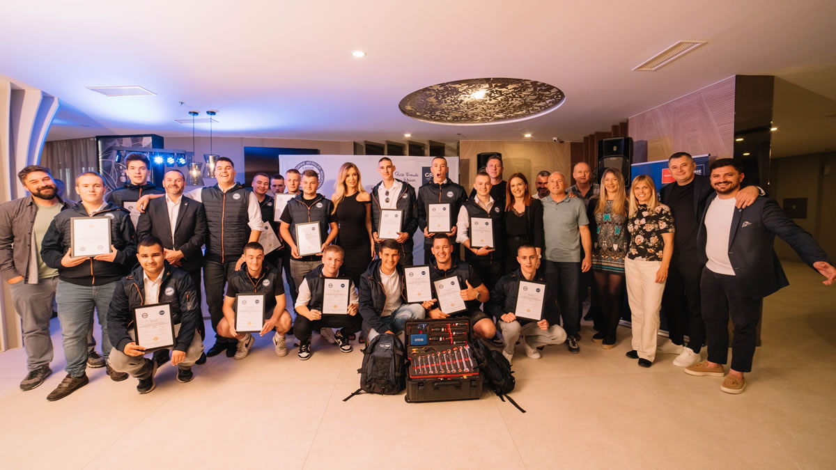 GROHE svečano dodijelio diplome polaznicima GIVE škole